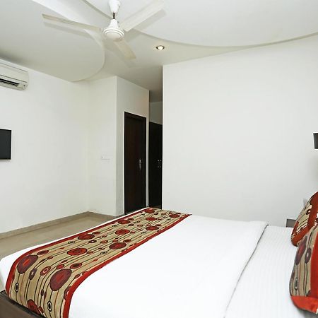 Capital O 3600 Hotel Royal Windsor Kathgodam Ngoại thất bức ảnh