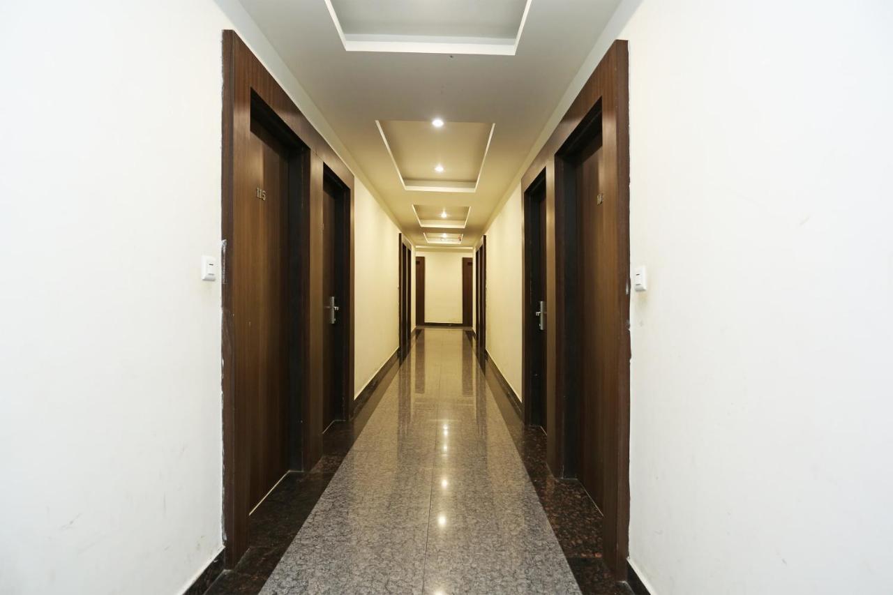 Capital O 3600 Hotel Royal Windsor Kathgodam Ngoại thất bức ảnh