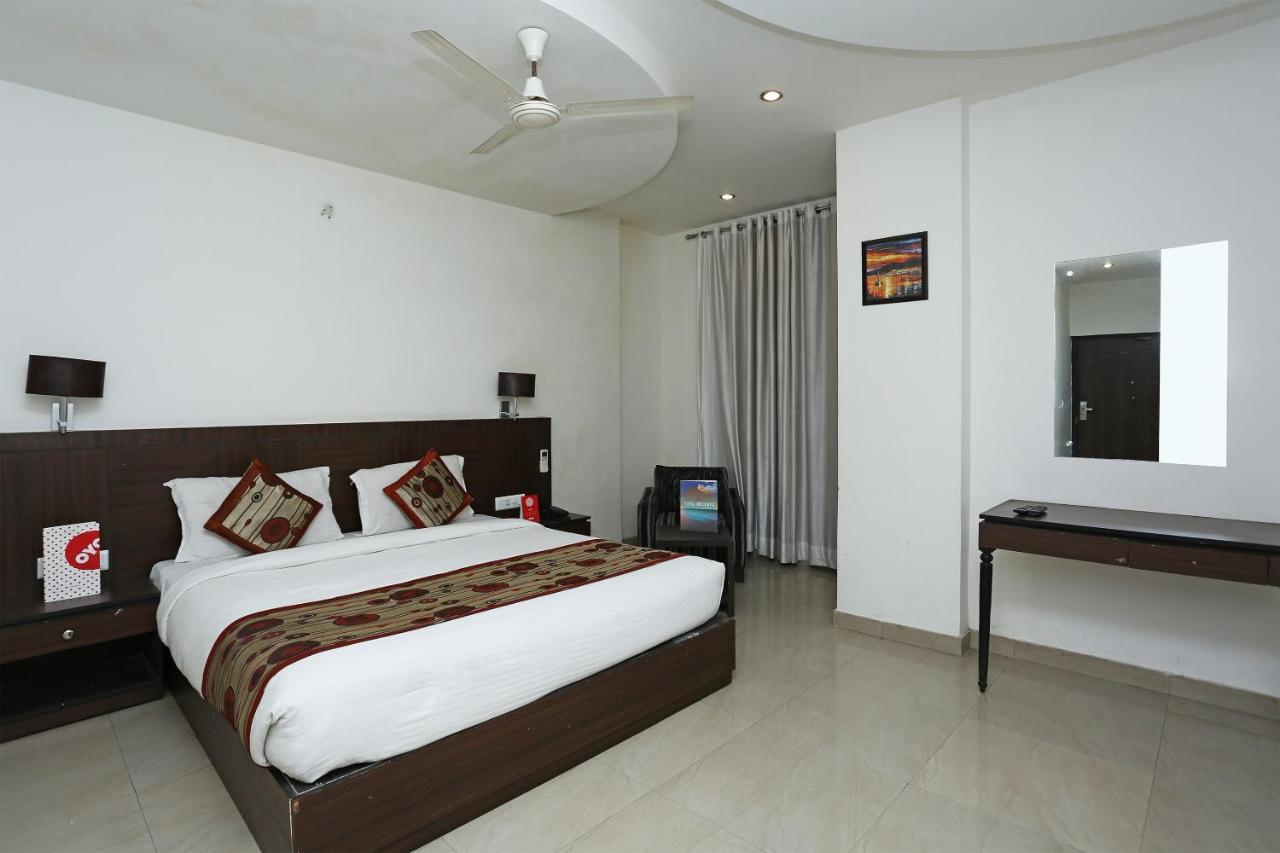 Capital O 3600 Hotel Royal Windsor Kathgodam Ngoại thất bức ảnh